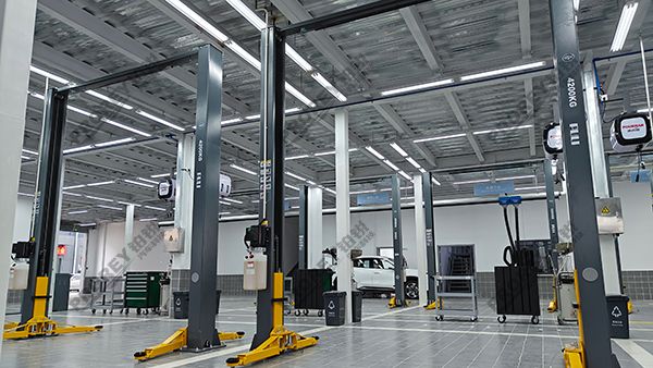 上海銀河汽車(chē)4S店-上海華庭銀河汽車(chē)銷(xiāo)售服務(wù)有限公司 (6)