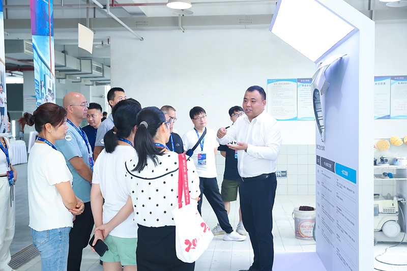 鉑銳助力-2025一汽-大?鈑眾?噴客戶服務(wù)節(jié)-重慶站 (5)