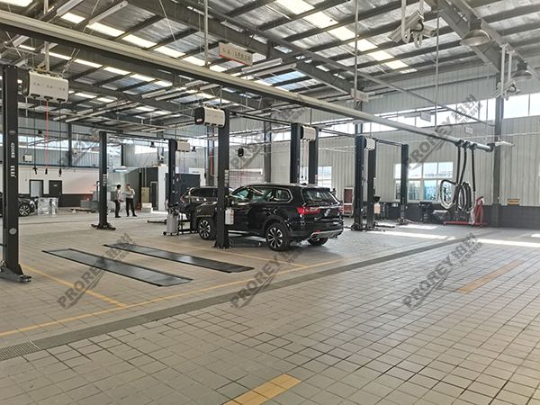 山東紅旗4S店-濟(jì)寧星光紅旗05