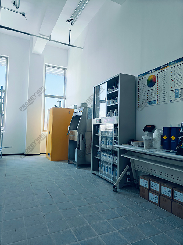 上海鴻蒙智行4S店-上海吾界汽車銷售服務有限公司 (13)