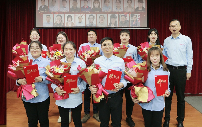 8 上海-優(yōu)秀 8 上海-優(yōu)秀