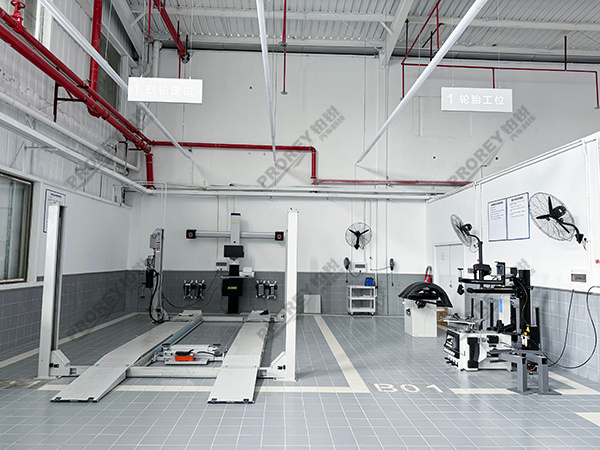 廣東AITO4S店-惠州標馳AITO (8)