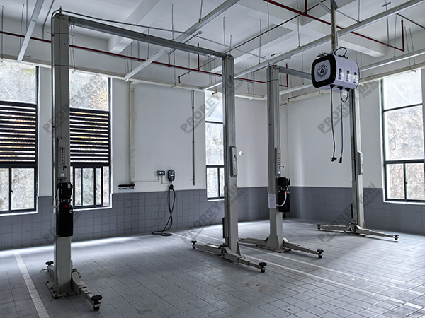 湖北鴻蒙智行4S店-宜昌建銀華界 (2)