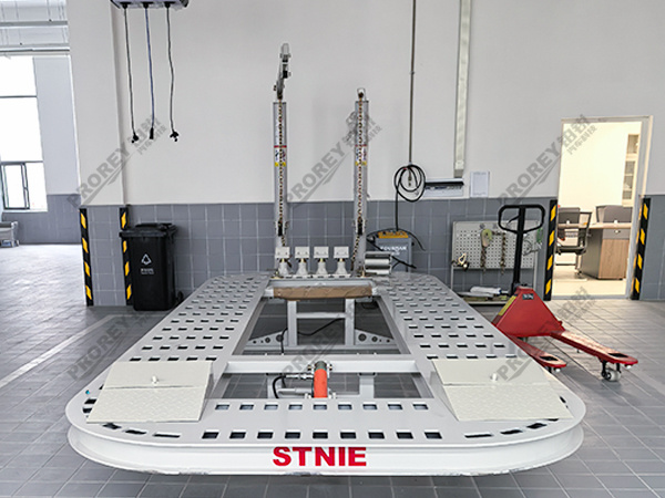 湖北鴻蒙智行4S店-宜昌建銀華界 (9)