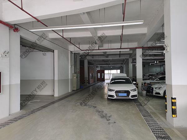 四川奧迪4S店-綿陽(yáng)新川西物奧迪改造前車間1