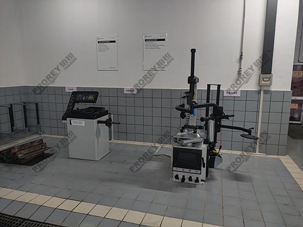 陜西極氪4S店-西安國(guó)利汽車(chē) (7)