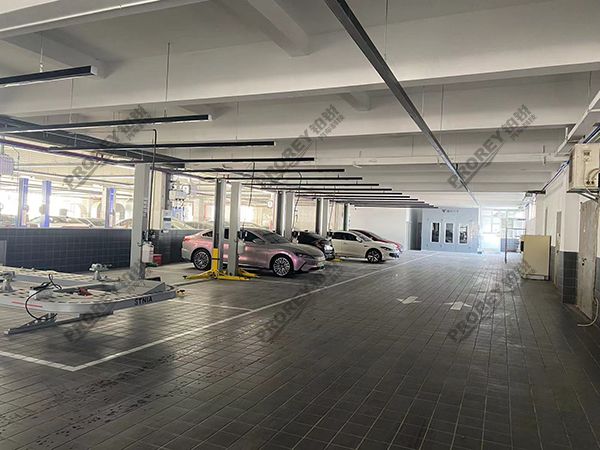 江蘇哪吒4S店-南京東麒路哪吒汽車 (14)