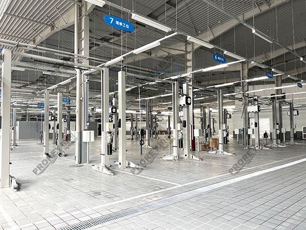 浙江小鵬4S店-蕭山小鵬項目中意泰達(dá)龍門舉升機(jī)-(2)