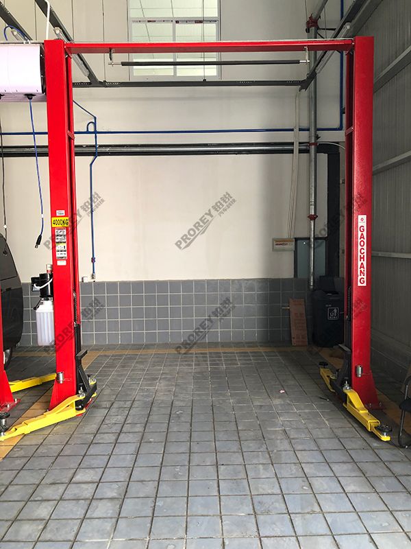 湖北東風(fēng)悅達(dá)起亞4S店-武漢東峻車業(yè)和武漢峻風(fēng)汽車-龍門舉升機