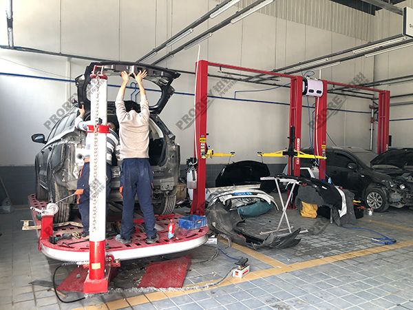 湖北東風(fēng)悅達(dá)起亞4S店-武漢東峻車業(yè)和武漢峻風(fēng)汽車-機修工位