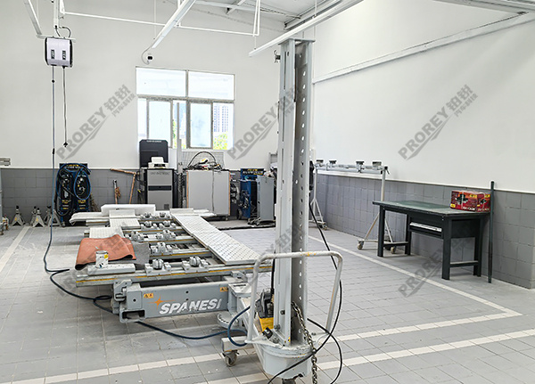 湖北鴻蒙智行4S店-武漢建銀華城 (9)