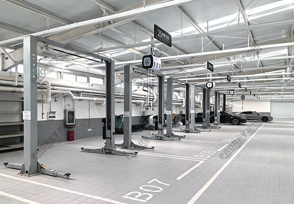 湖北鴻蒙智行4S店-武漢建銀華城 (2)