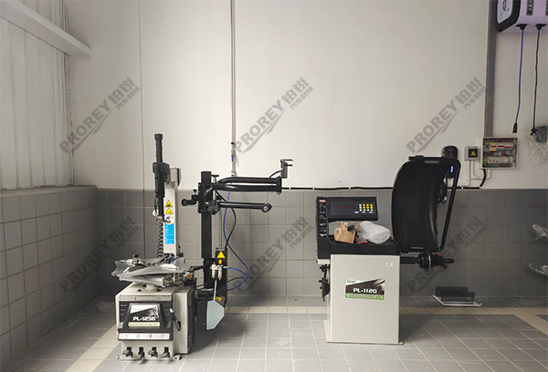 浙江AITO4S店-永康鴻瑞 (14)