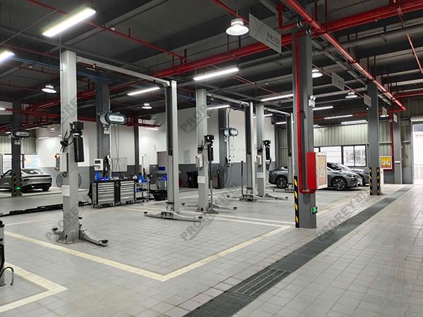 浙江小鵬4S店-寧波小鵬-機(jī)修車(chē)間