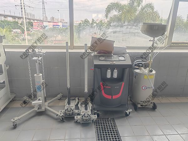 海南極氪4S店-海南極氪家羅賓耐爾冷媒機(jī)