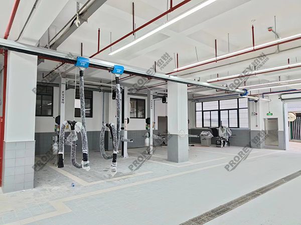 福建AITO4S店-龍巖AITO01