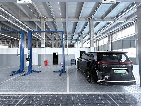 上海騰勢4S店-青浦聯(lián)通騰勢 (3)