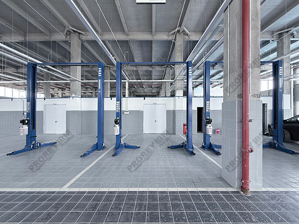 上海騰勢4S店-青浦聯(lián)通騰勢 (4)