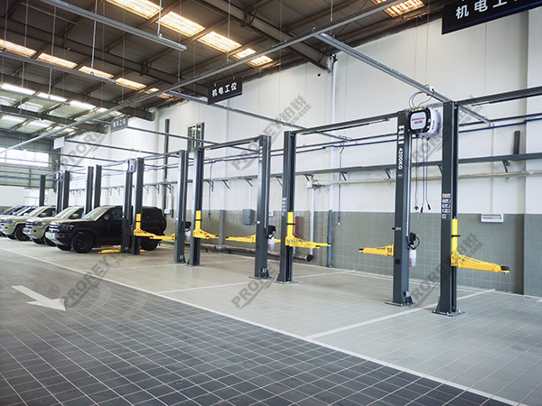 西安方程豹4S店-正耀鴻元方程豹 (4)