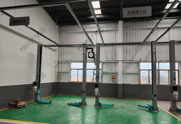 山東奕派4S店-滕州東風(fēng)亦派 (7)