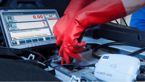 快速測(cè)量 安全準(zhǔn)確-AVL 汽車高電壓安全測(cè)量?jī)x