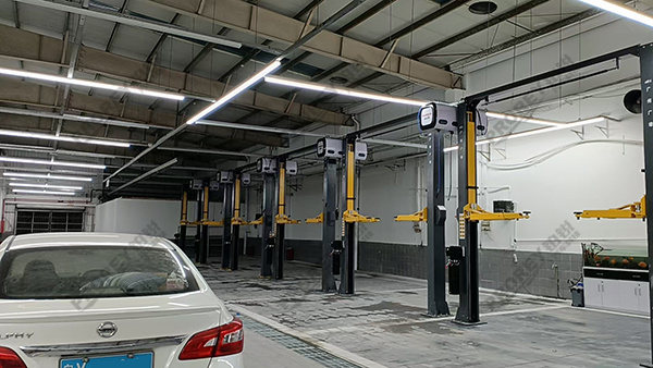 廣東方程豹4S店-佛山利興 (3)