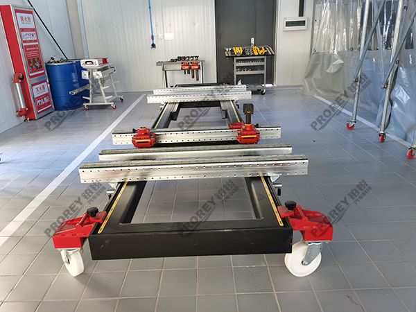 山東特斯拉4S店-濱州瑞迪特斯拉-舉升機(jī)小車