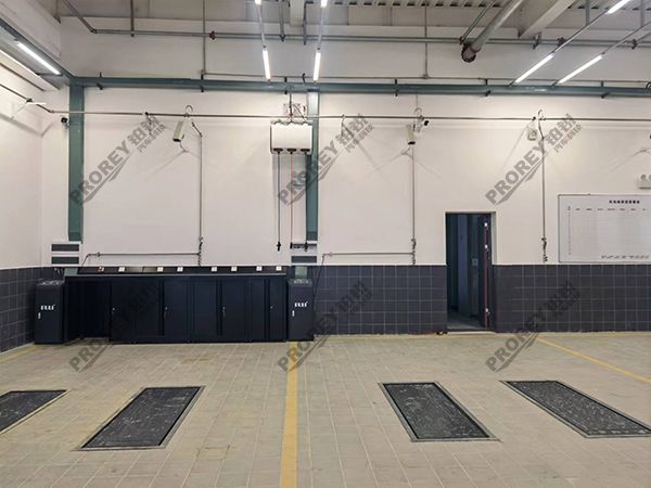 四川紅旗4S店-成都龍泉泰岳宏旗02