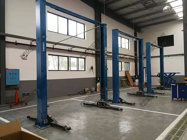 湖南長(zhǎng)安馬自達(dá)4S店-株洲同達(dá)-龍門(mén)舉升機(jī)