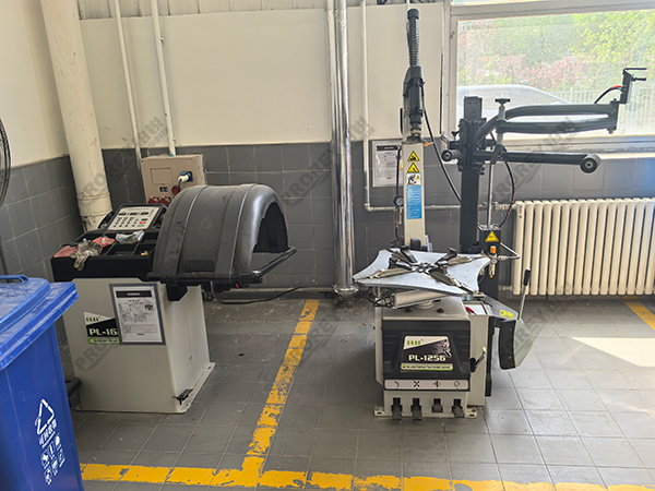 河北鴻蒙智行4S店-河北邯鄲鴻暉鴻蒙智行 (5)