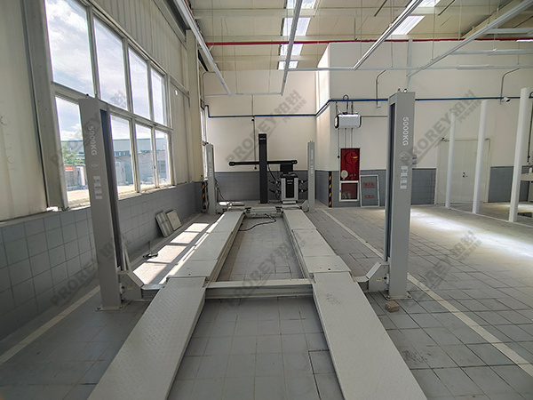 浙江鴻蒙智行4S店-衢州軒瑞鴻蒙智行 (9)