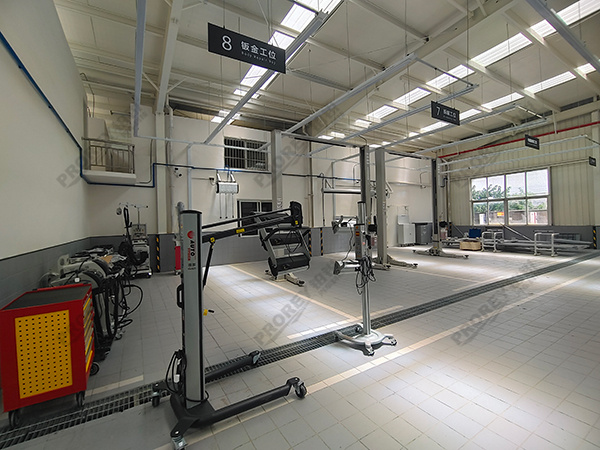 浙江鴻蒙智行4S店-衢州軒瑞鴻蒙智行 (2)