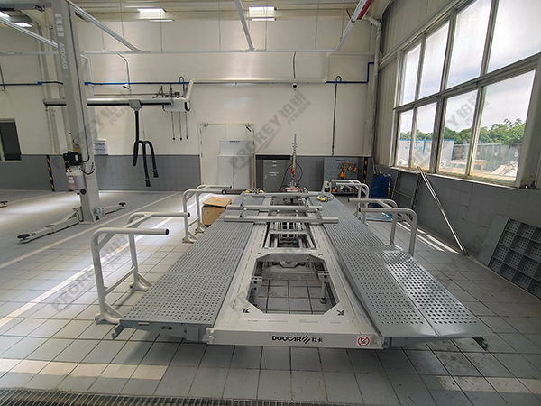 浙江鴻蒙智行4S店-衢州軒瑞鴻蒙智行 (4)